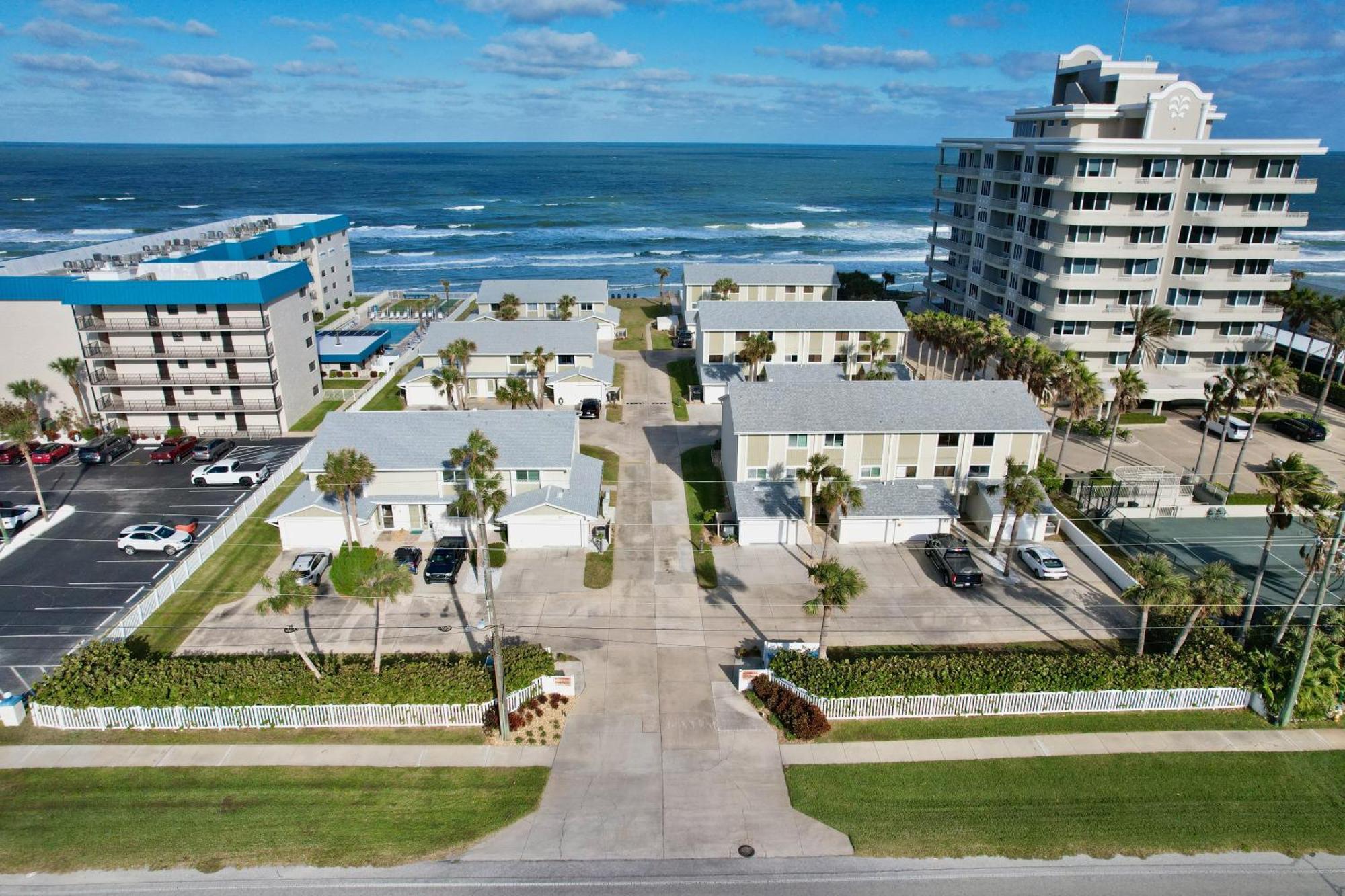 Zen Retreat - Ocean View Townhouse -no Drive