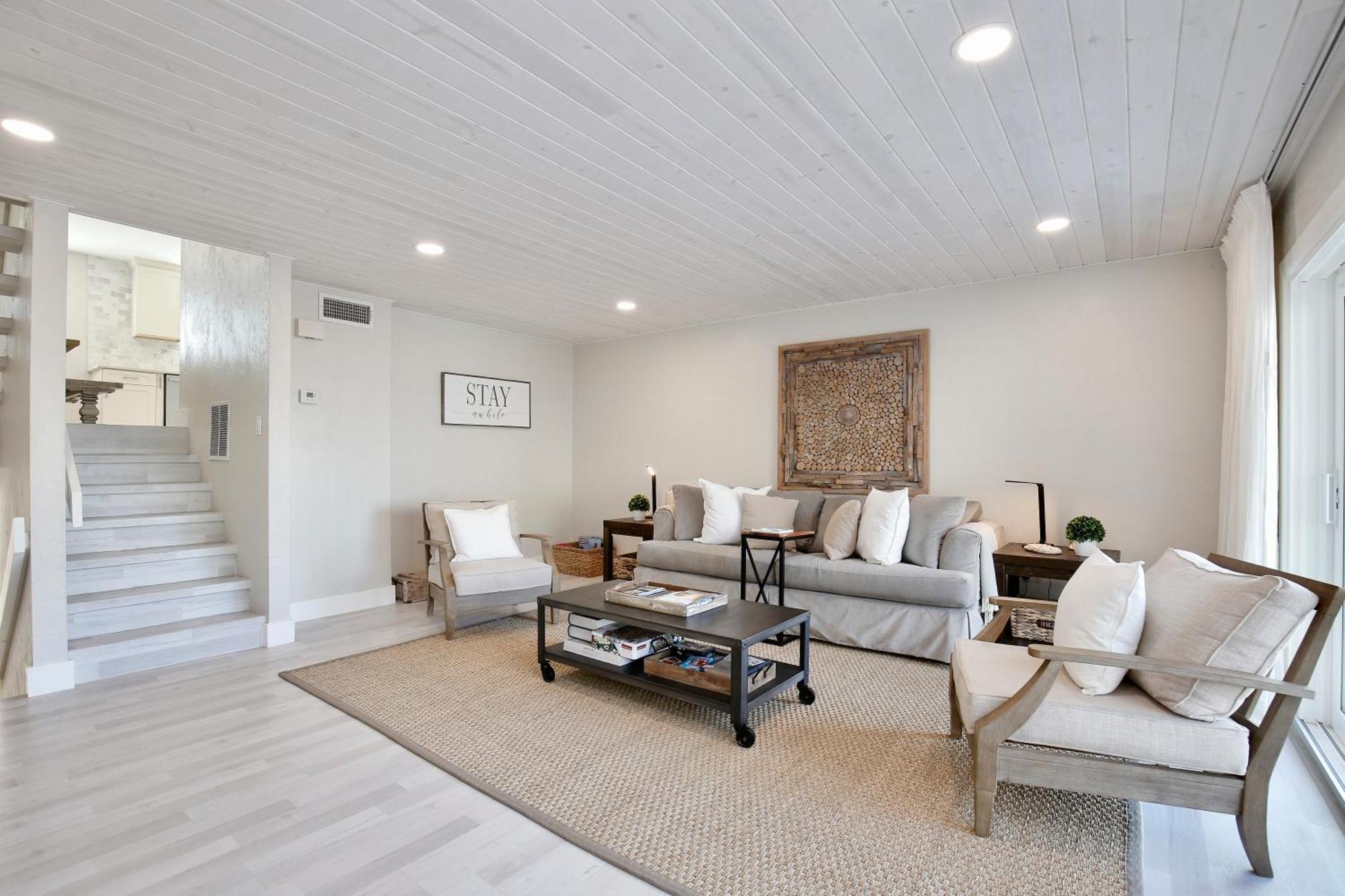 Zen Retreat - Ocean View Townhouse -no Drive Holiday home