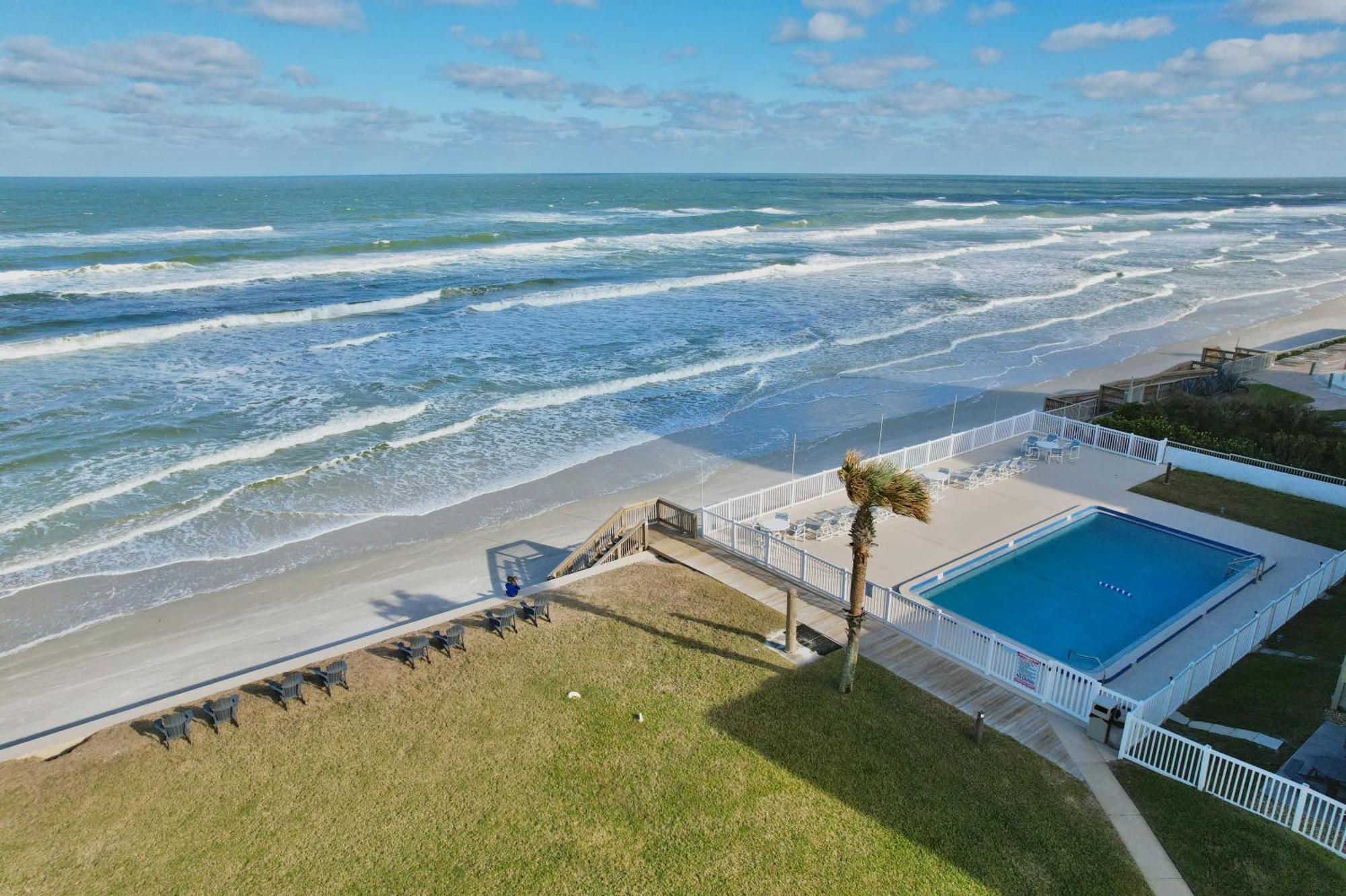 Zen Retreat - Ocean View Townhouse -no Drive *