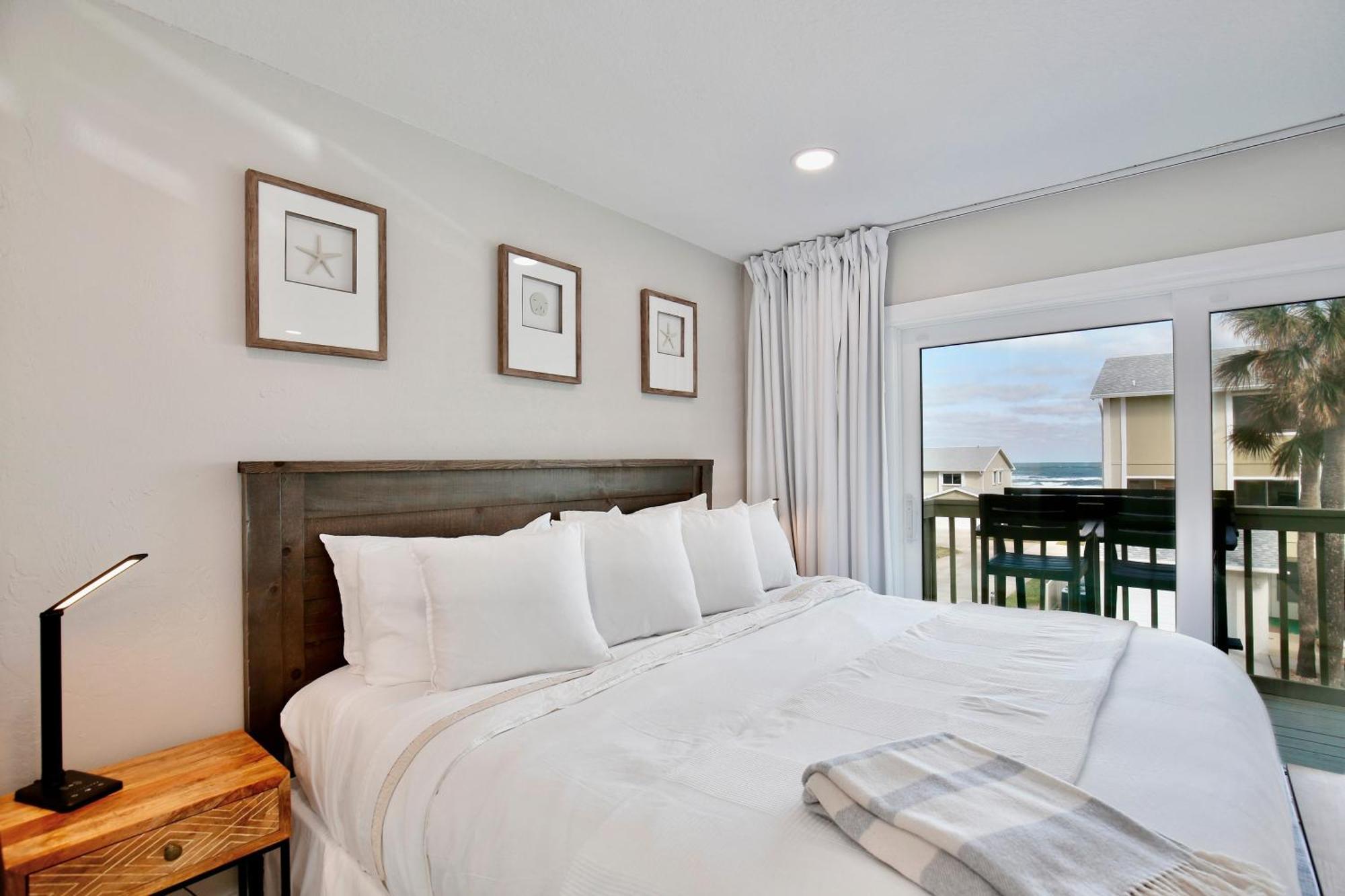 Zen Retreat - Ocean View Townhouse -no Drive *