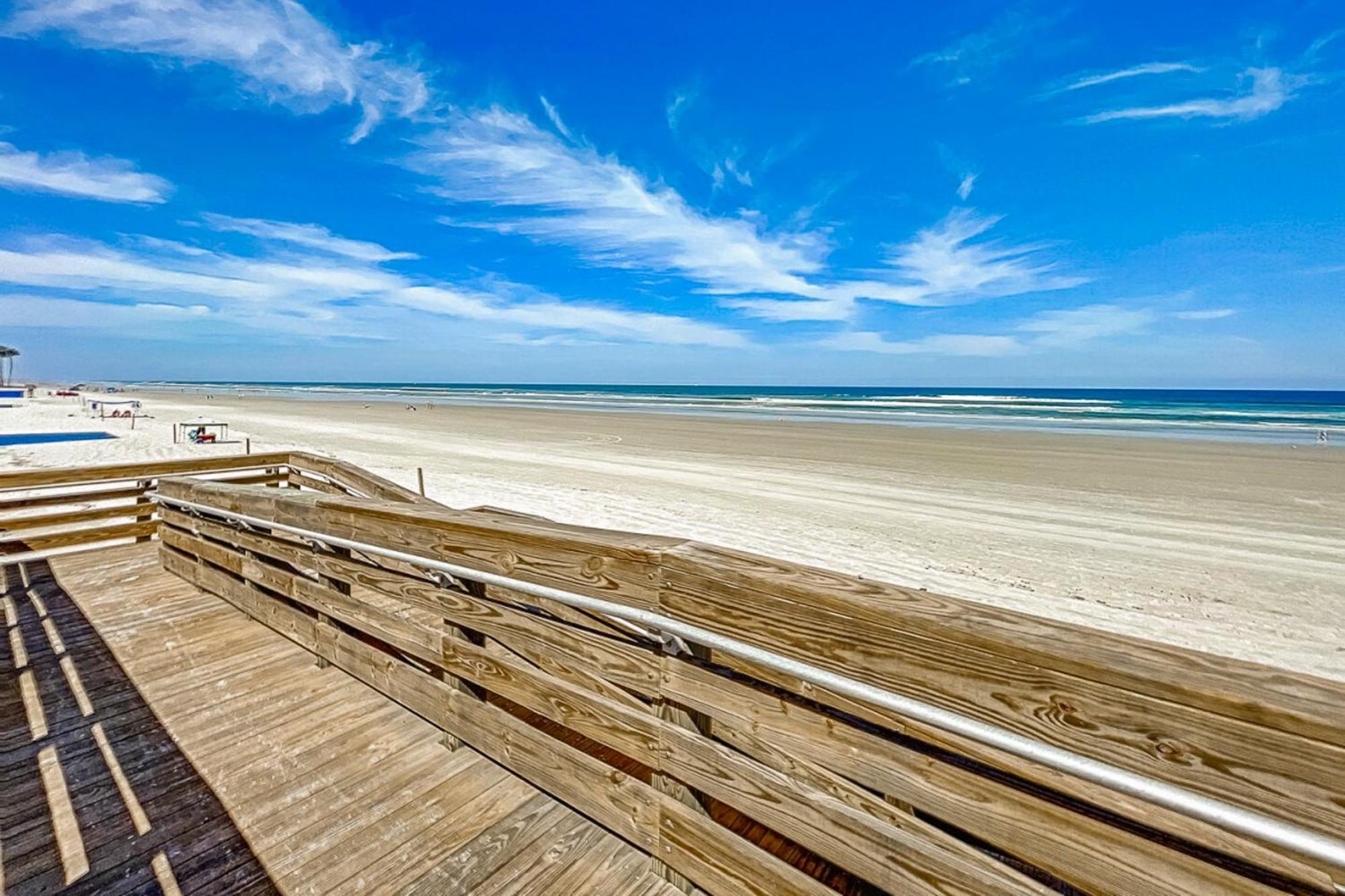 The Wave 202 * New Smyrna Beach