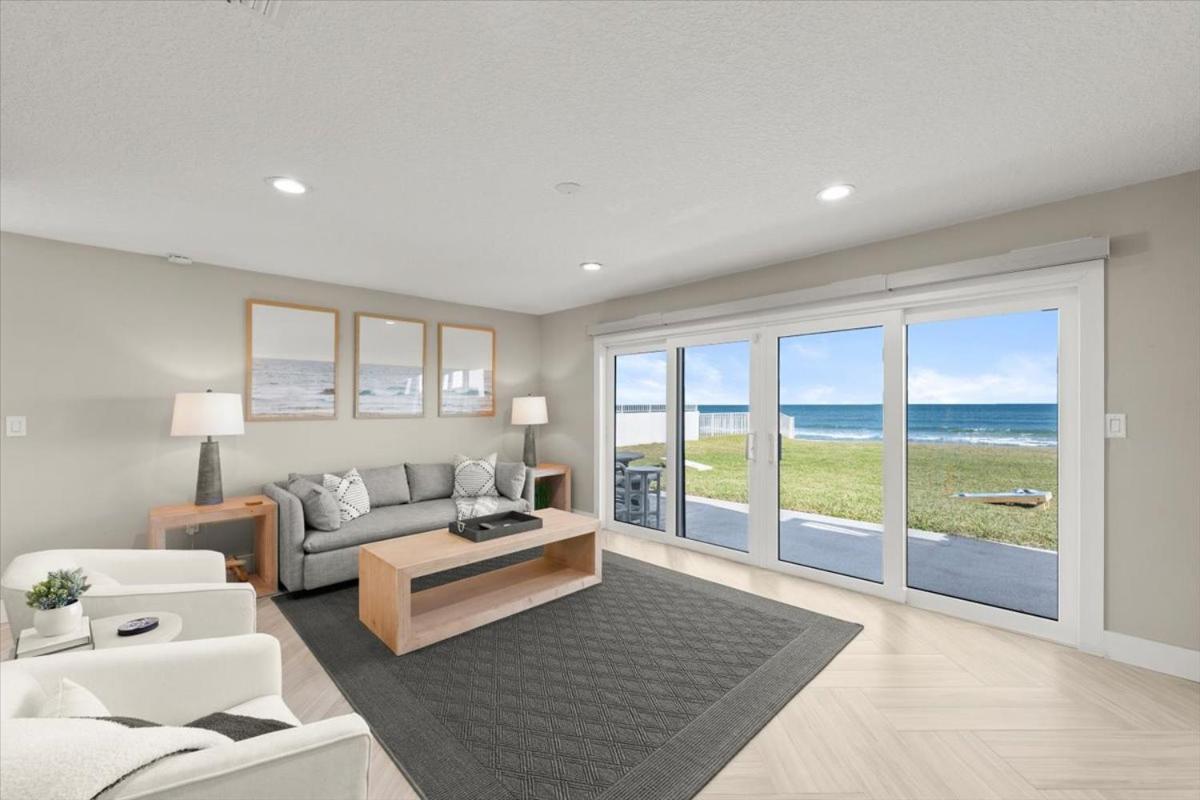 Renovated Townhouse W Stunning Views Of The Ocean Apartment