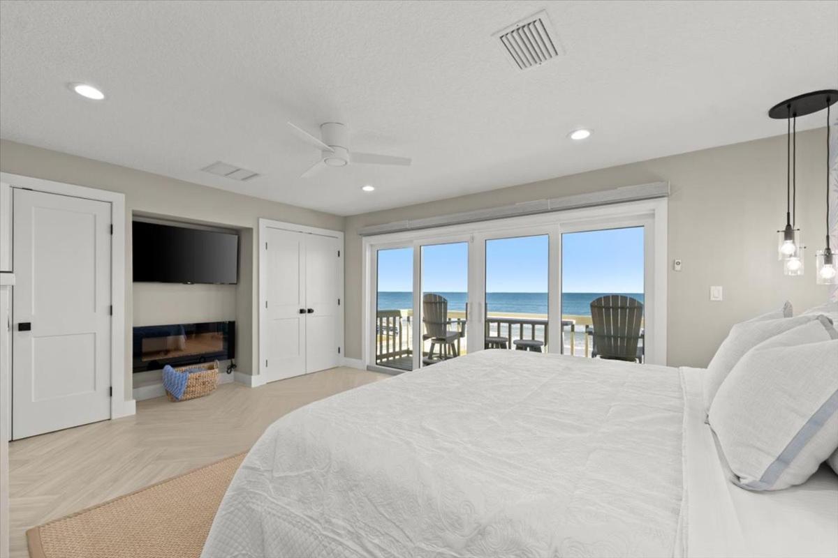 Renovated Townhouse W Stunning Views Of The Ocean