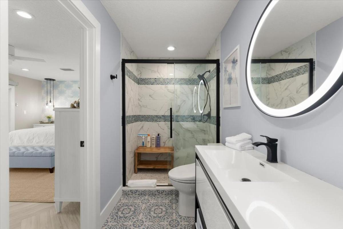 Apartment Renovated Townhouse W Stunning Views Of The Ocean
