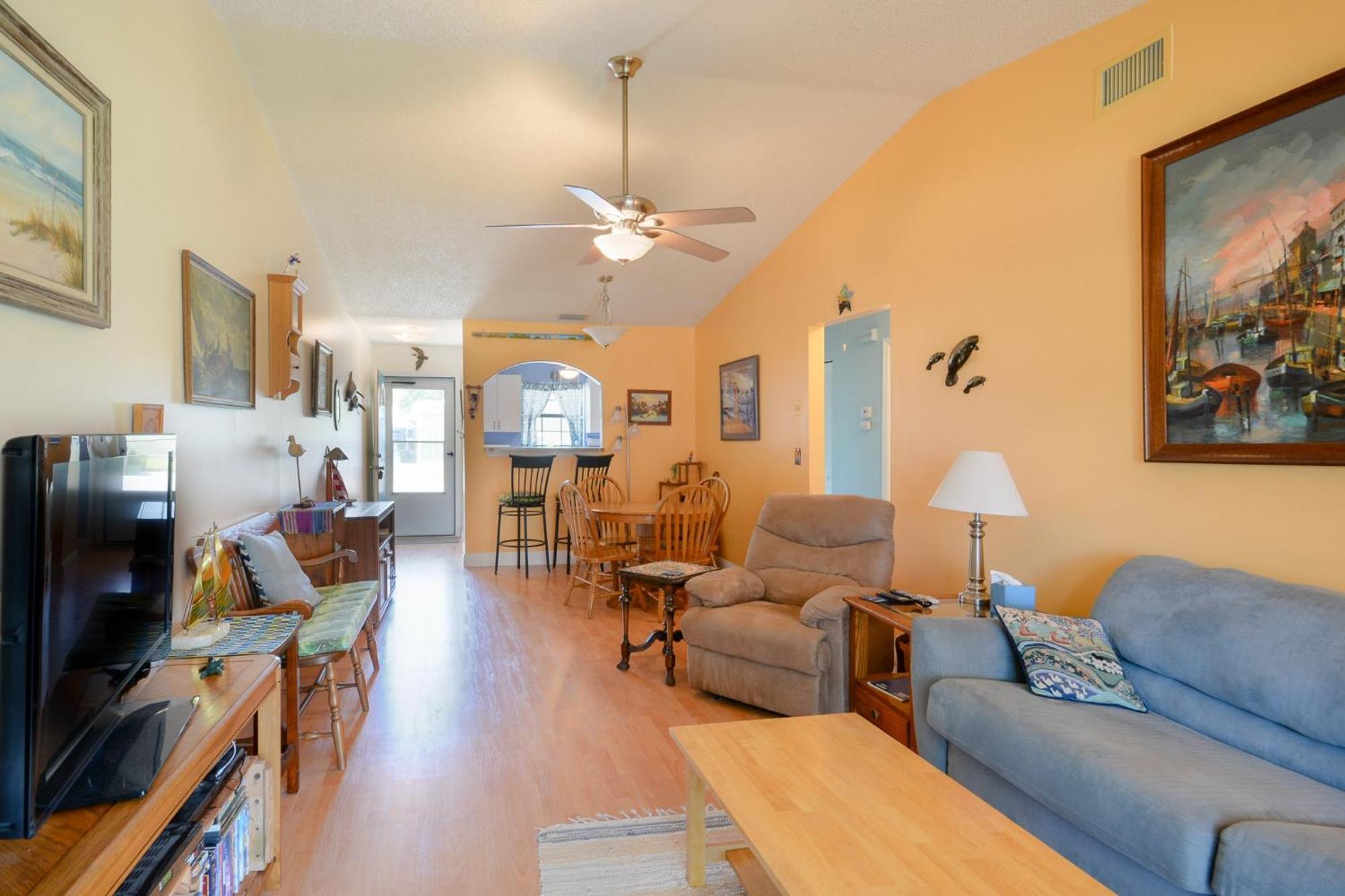 1152f - Fairvilla Holiday home *