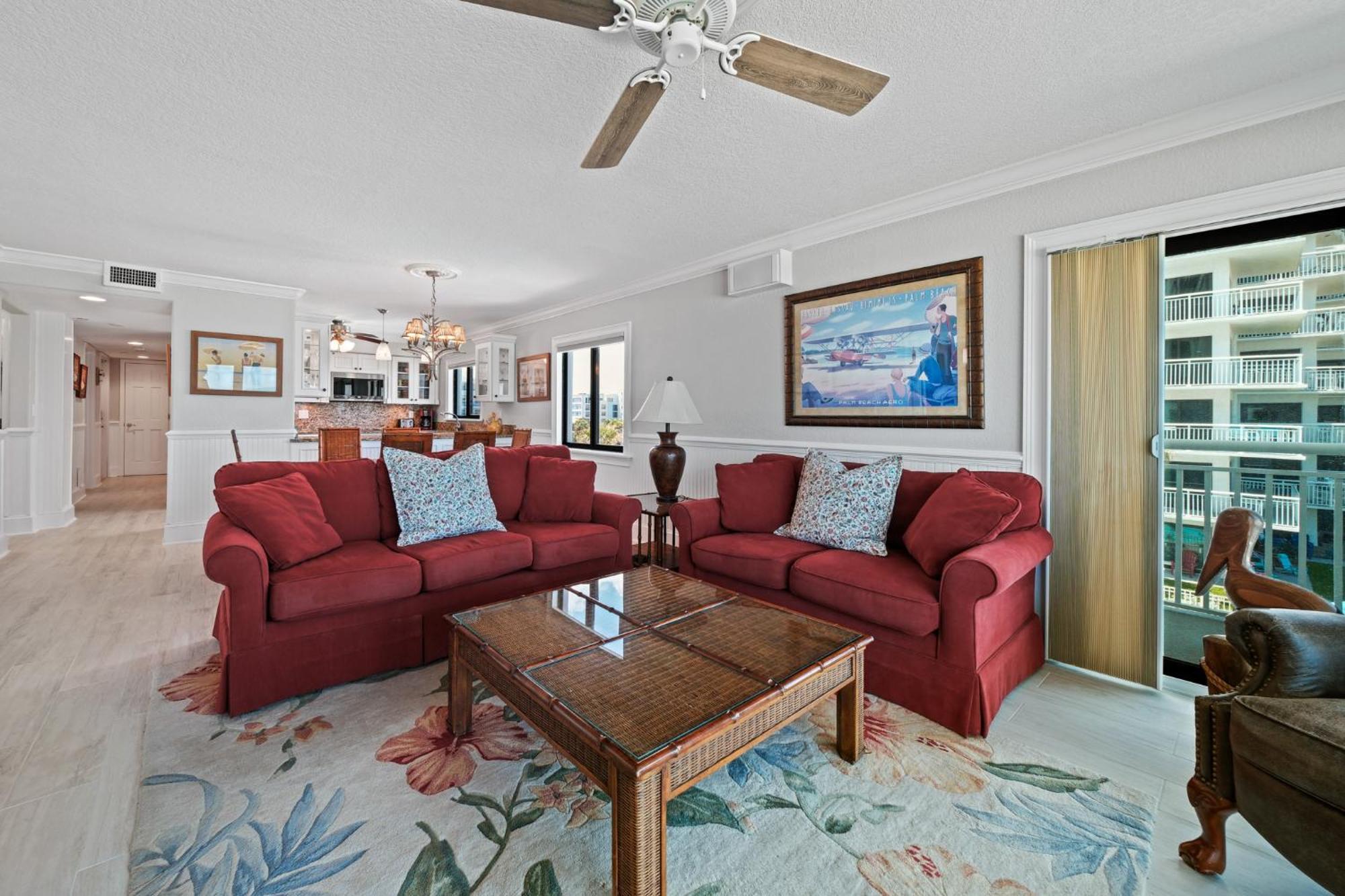 Oceanfront Corner Views With Wrap Around Balcony And Complex Pool *