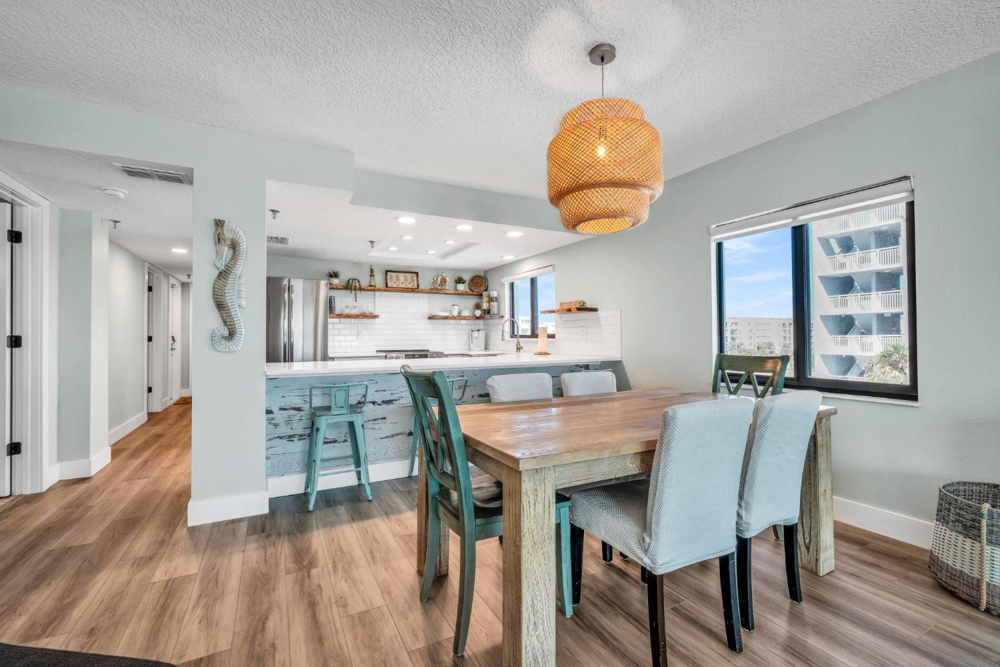Direct Oceanfront With Stunning Corner Views And Pool Access! New Smyrna Beach
