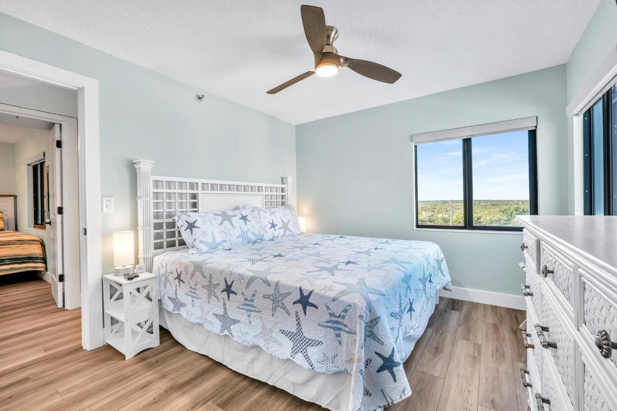 Direct Oceanfront With Stunning Corner Views And Pool Access! New Smyrna Beach