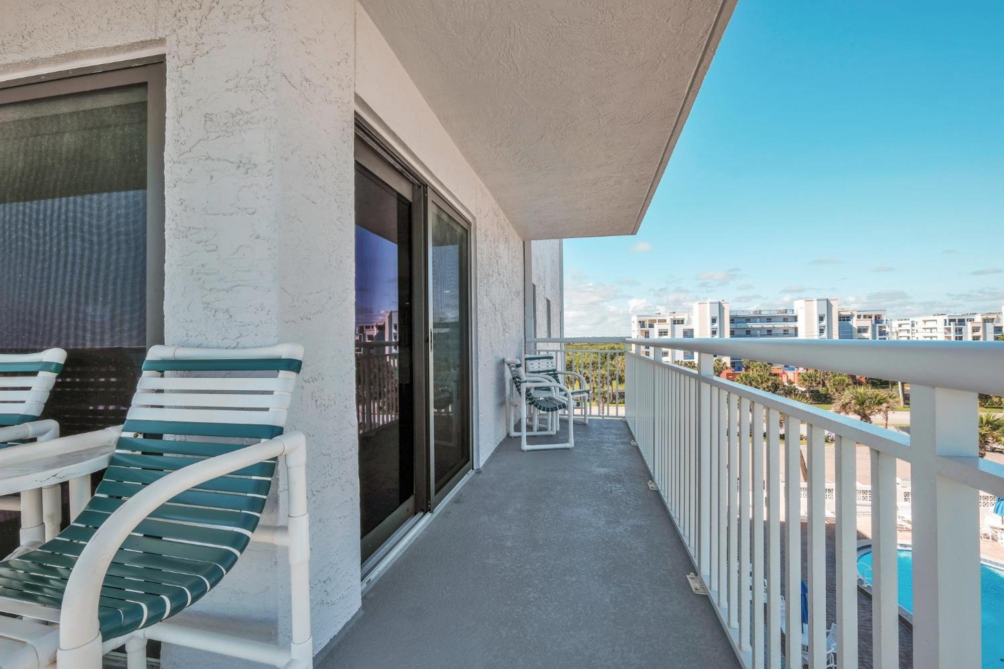 Direct Oceanfront With Stunning Corner Views And Pool Access! * New Smyrna Beach