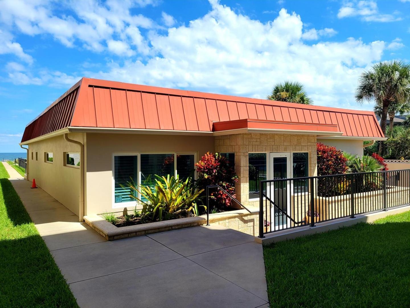 407 - Nicely Updated Ocean View Apartment