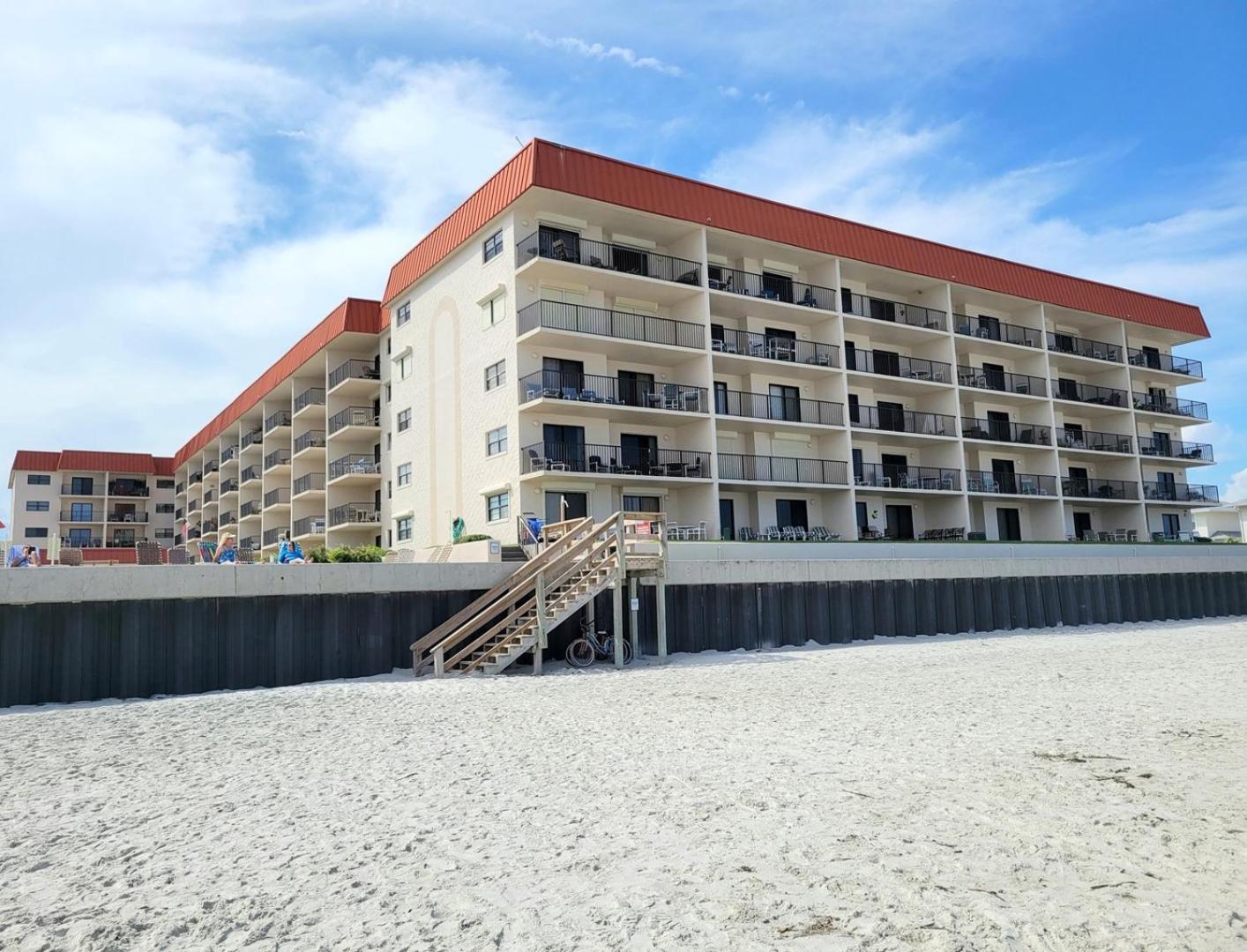 410 - Fourth Floor 1/1 Sleeps 2 * New Smyrna Beach
