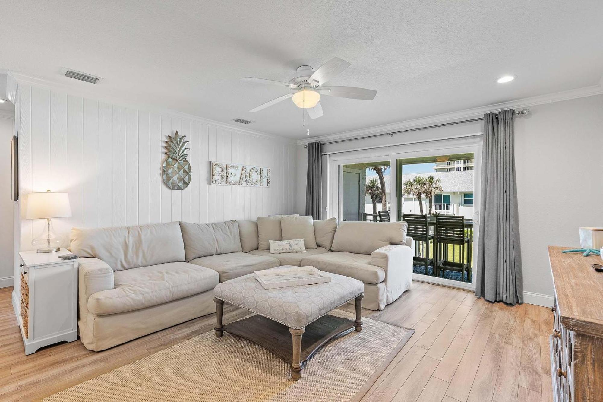 Colony Club 248