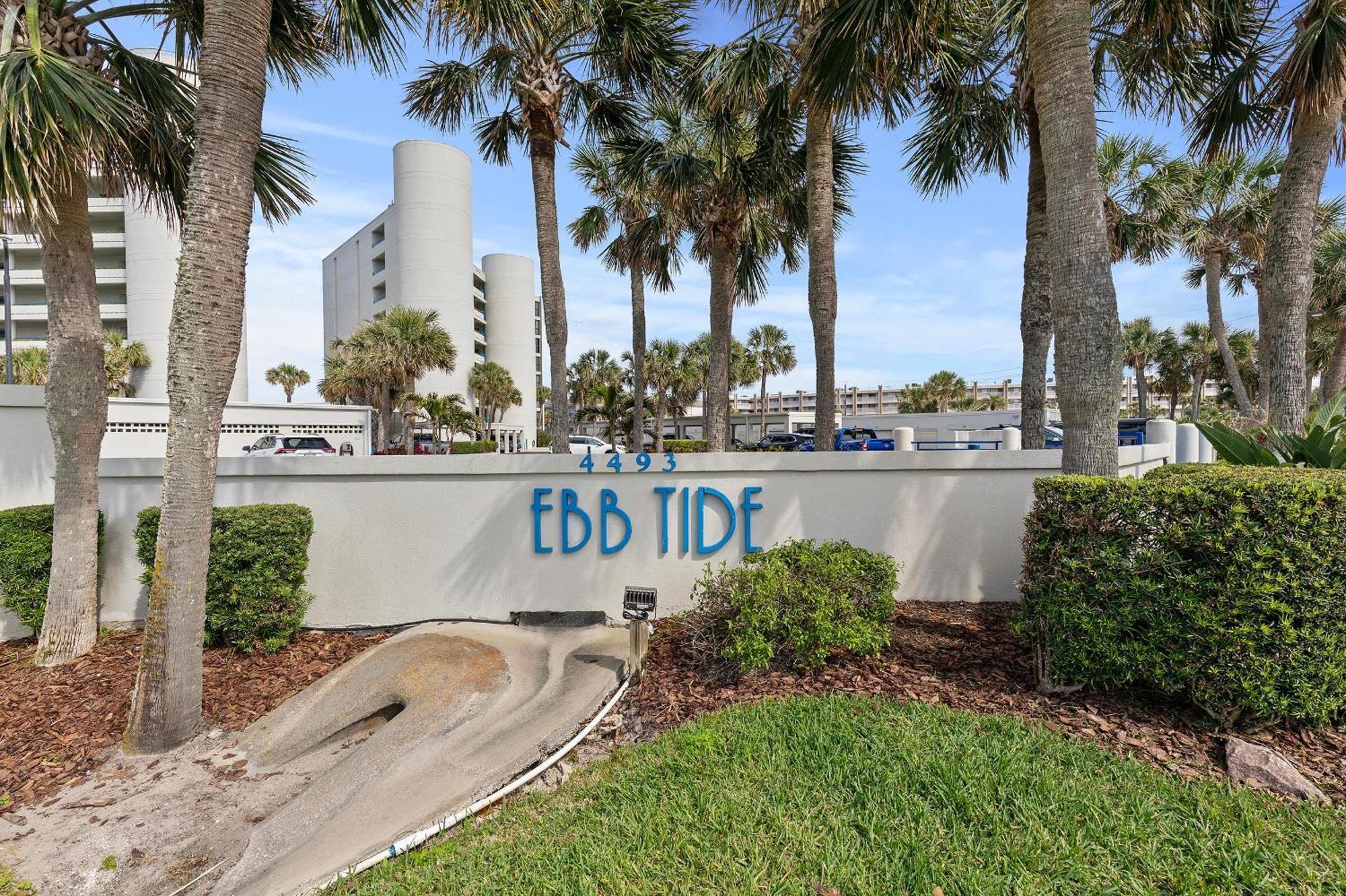 Ebb Tide 703 *