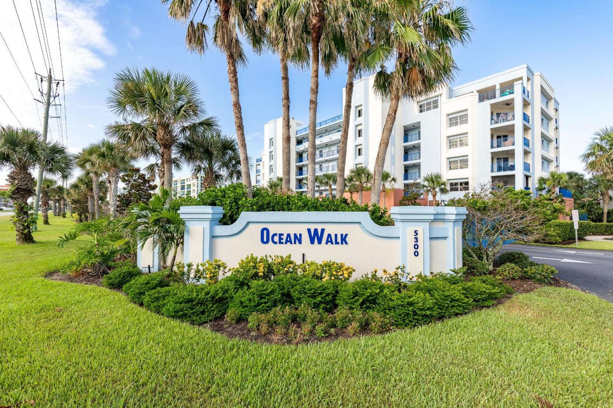 Oceanwalk 15-505 * New Smyrna Beach