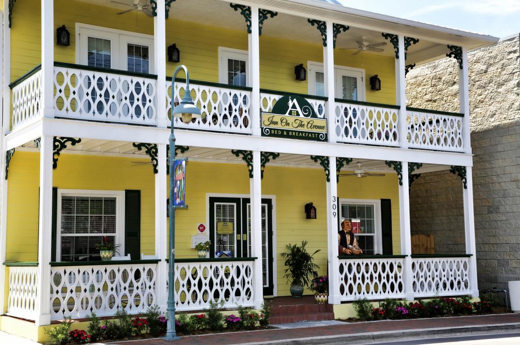 Bed & Breakfast On The Avenue