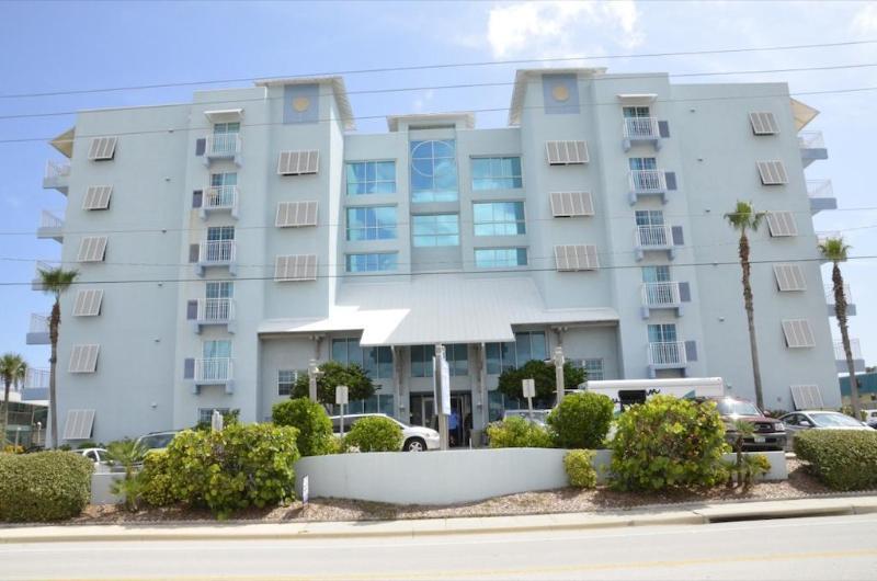 Coconut Palms 2* New Smyrna Beach