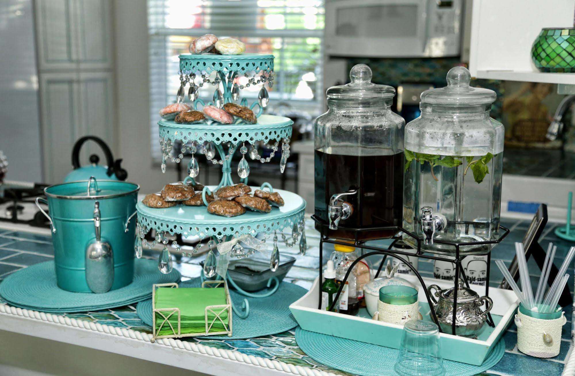 Bed & Breakfast On The Avenue 4*