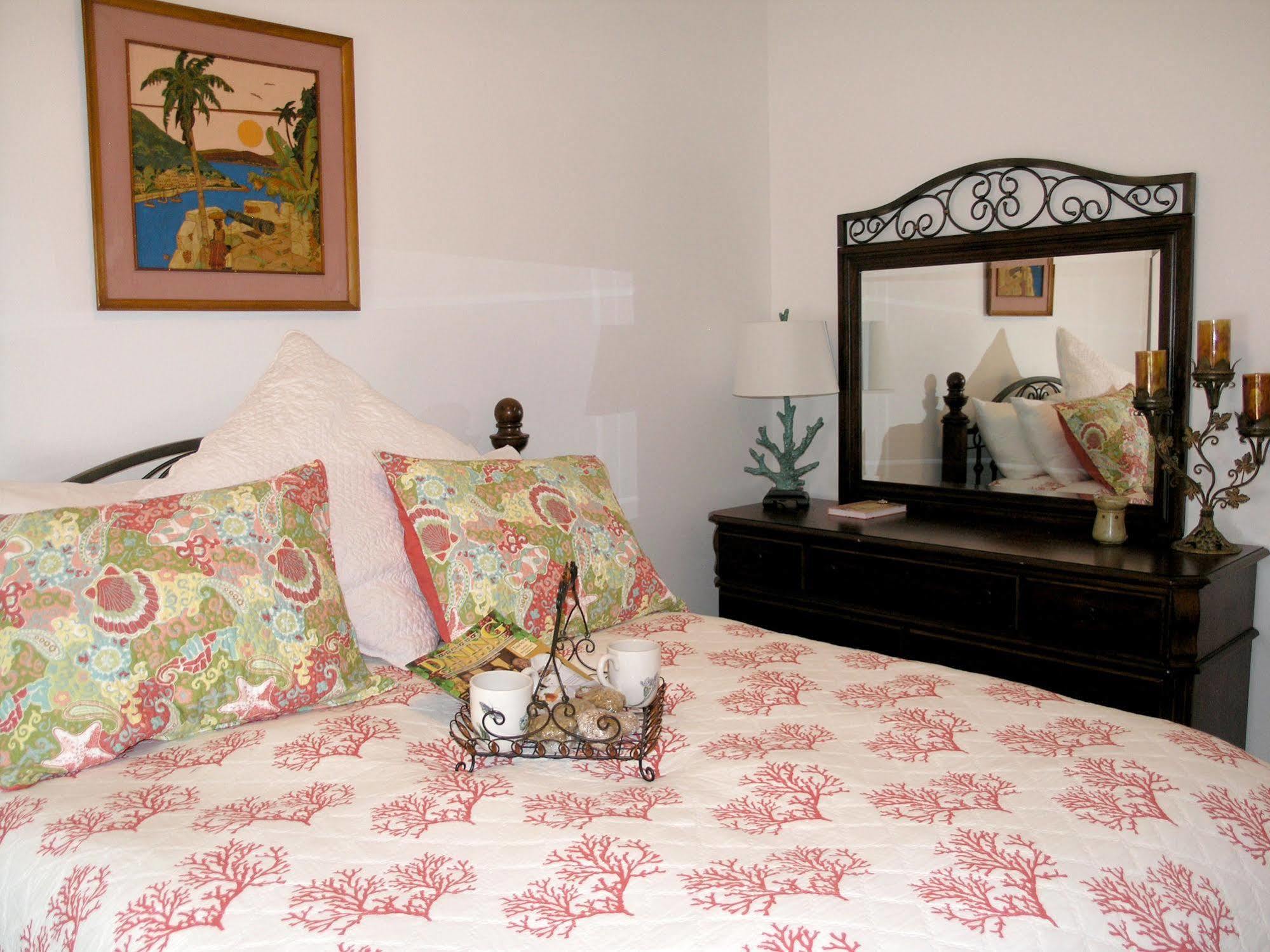 On The Avenue Bed & Breakfast 4*