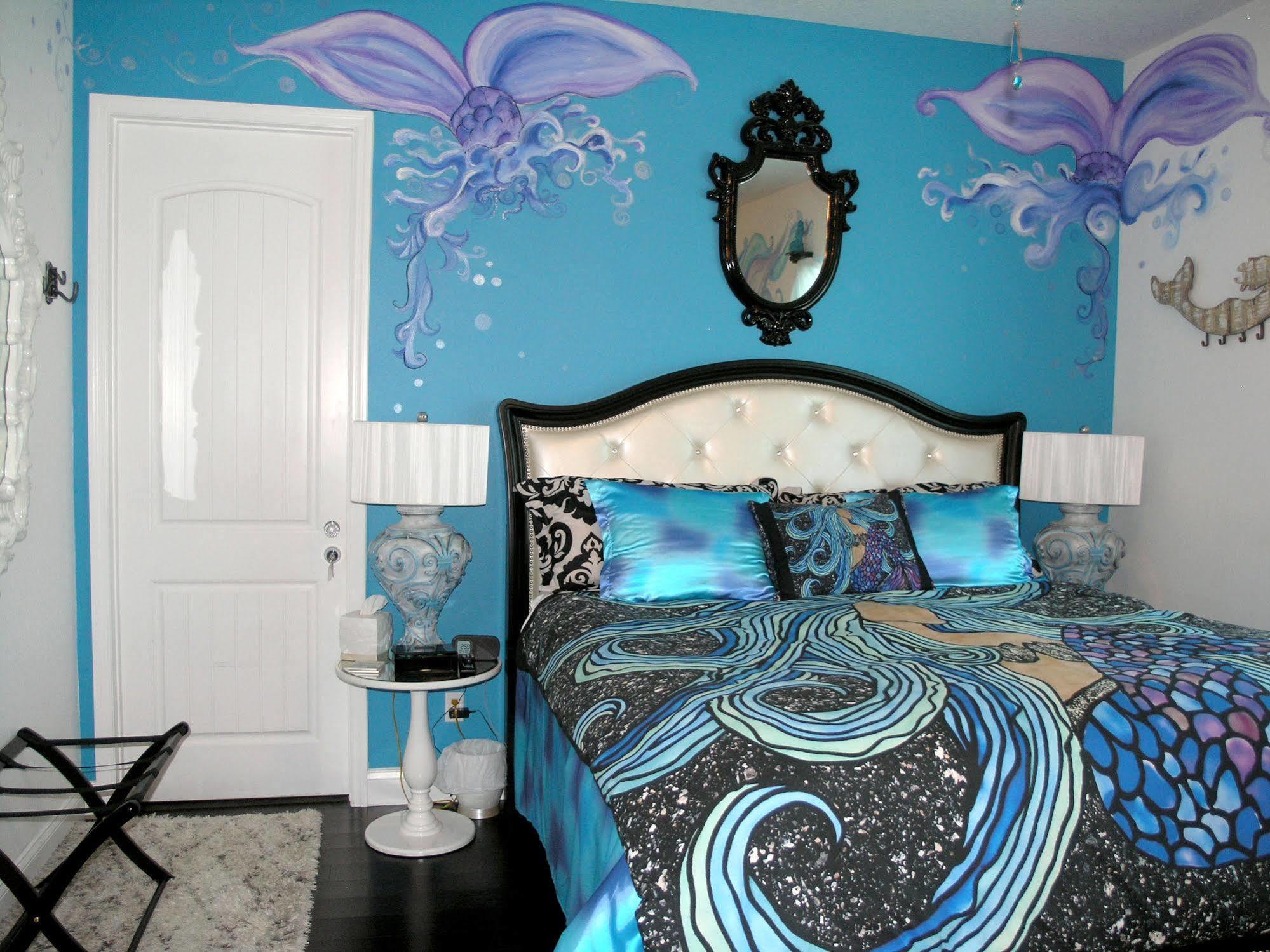 Bed & Breakfast On The Avenue 4*