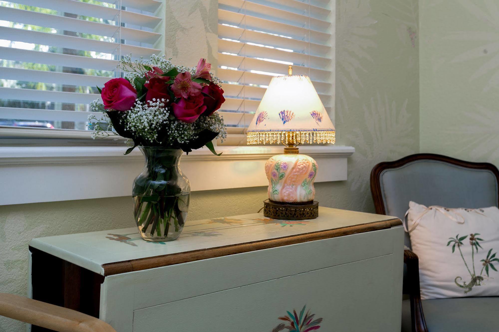 Anchor Nsb Bed & Breakfast 3*