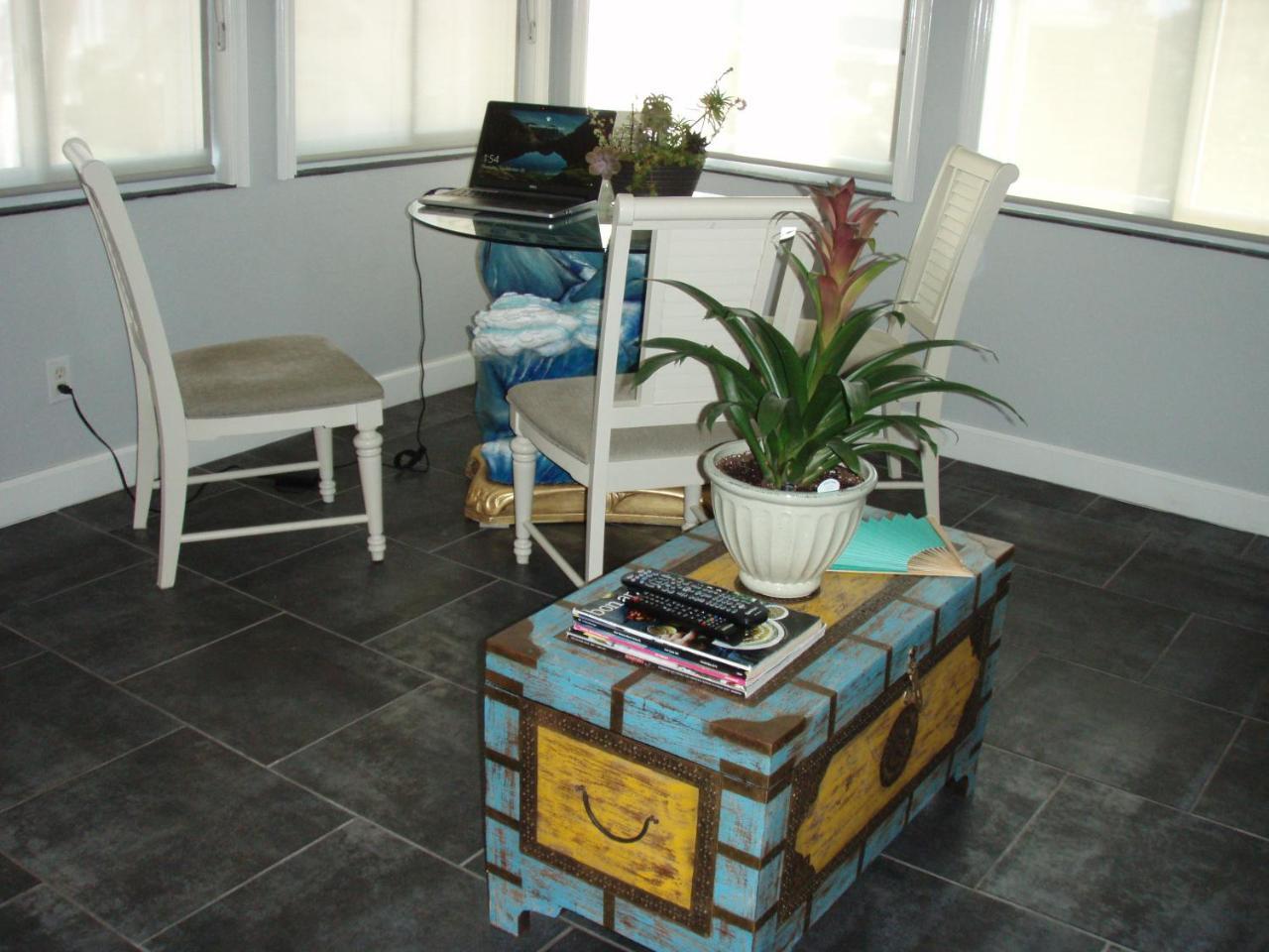 Apartment Paradise In New Smyrna Florida