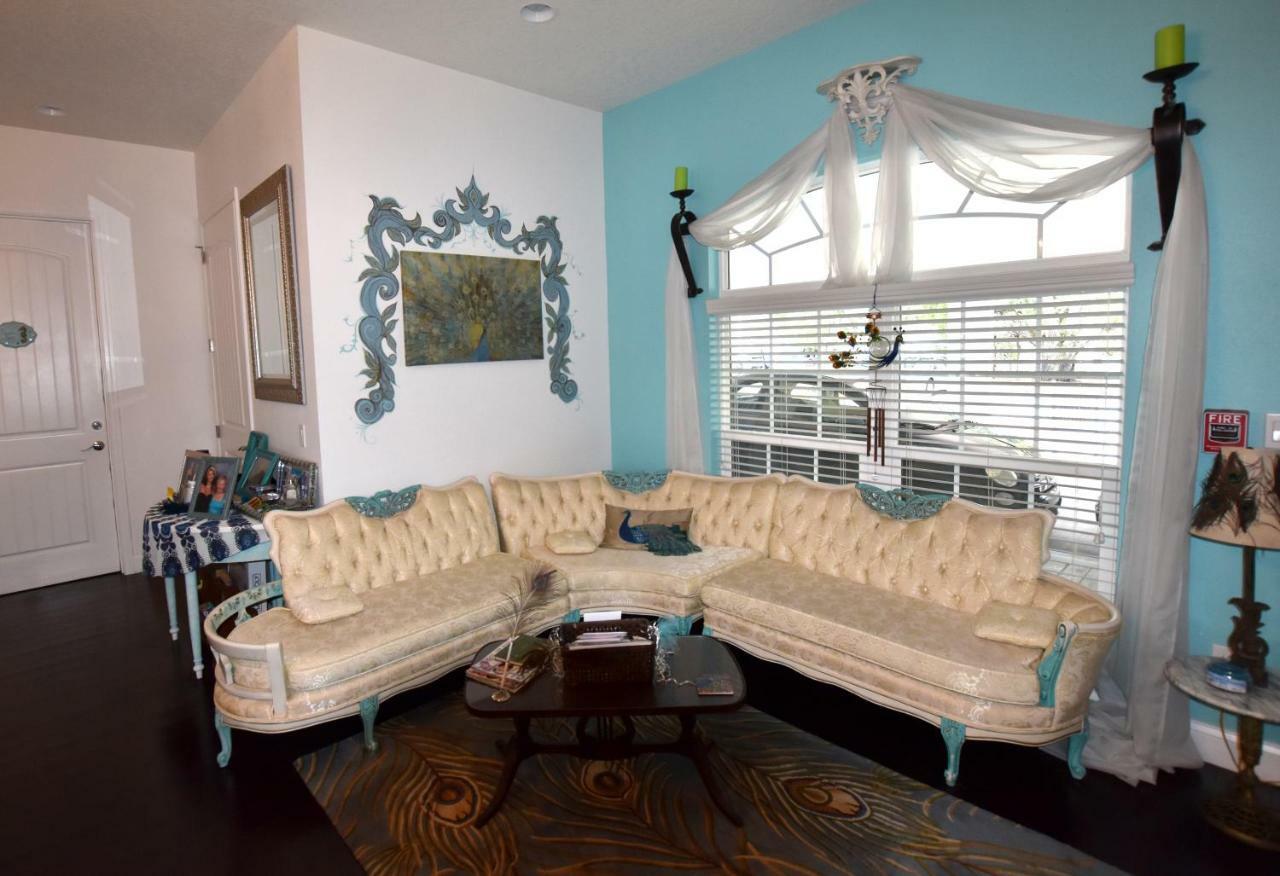 On The Avenue 4* New Smyrna Beach