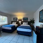 Nocturne Motel