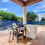 Ocean View Next To Pool And Amenities Corner Unit 3 Balconies Ow20-201