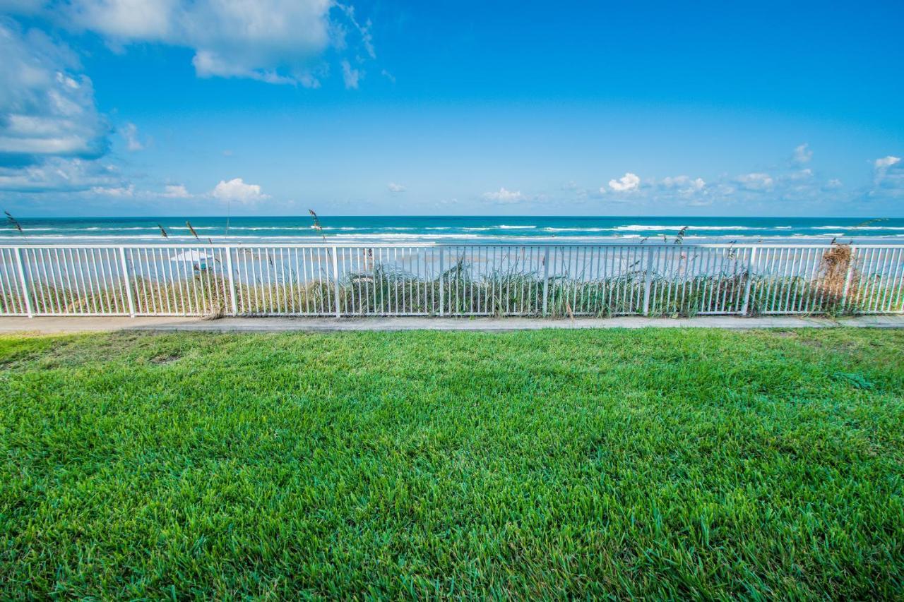 Ocean Club Apartment