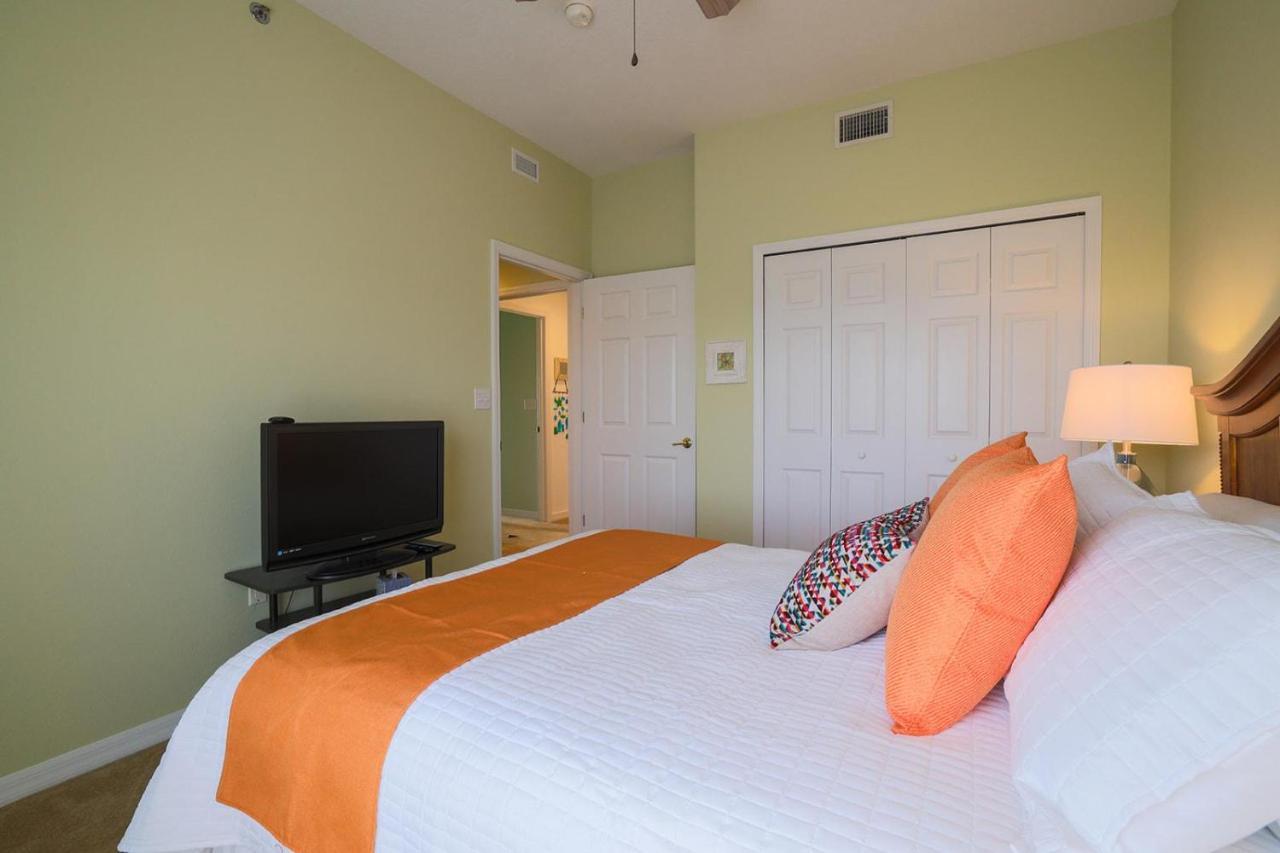 3 Bedroom 2 Bath Oceanwalk With Estuary Views *