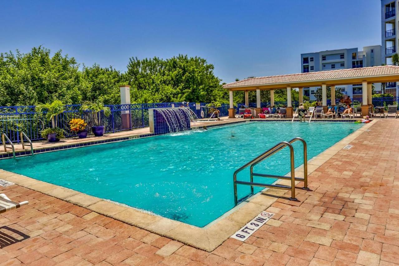 Apartment 3 Bedroom 2 Bath Oceanwalk With Estuary Views *