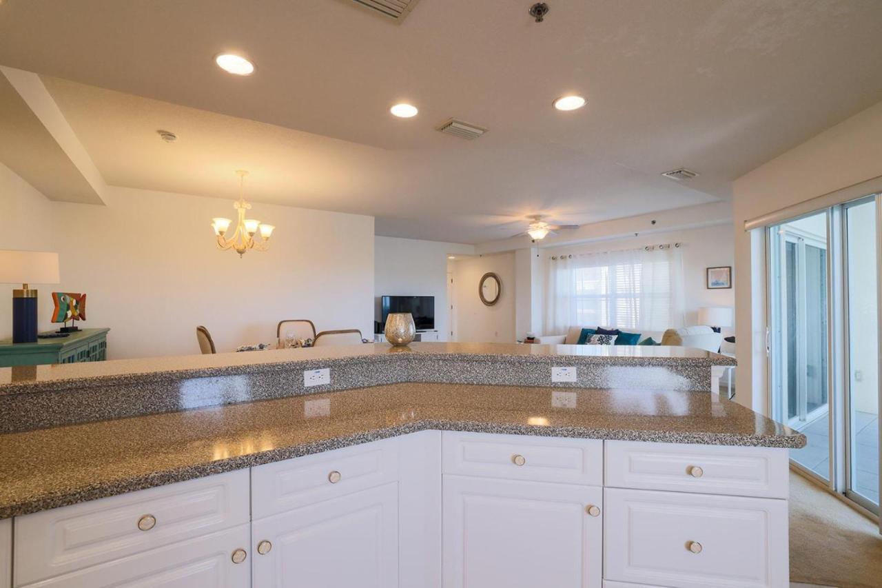 Apartment 3 Bedroom 2 Bath Oceanwalk With Estuary Views