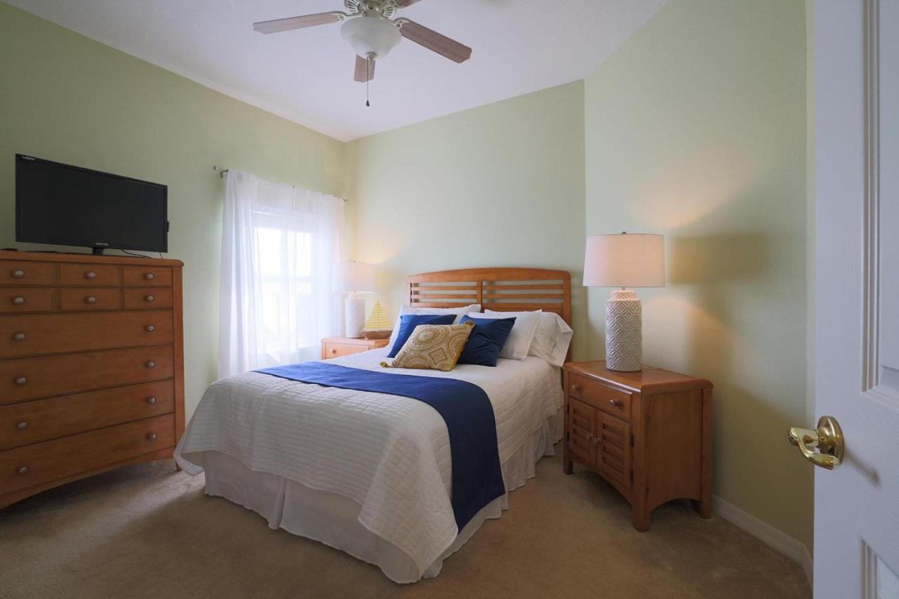 3 Bedroom 2 Bath Oceanwalk With Estuary Views *