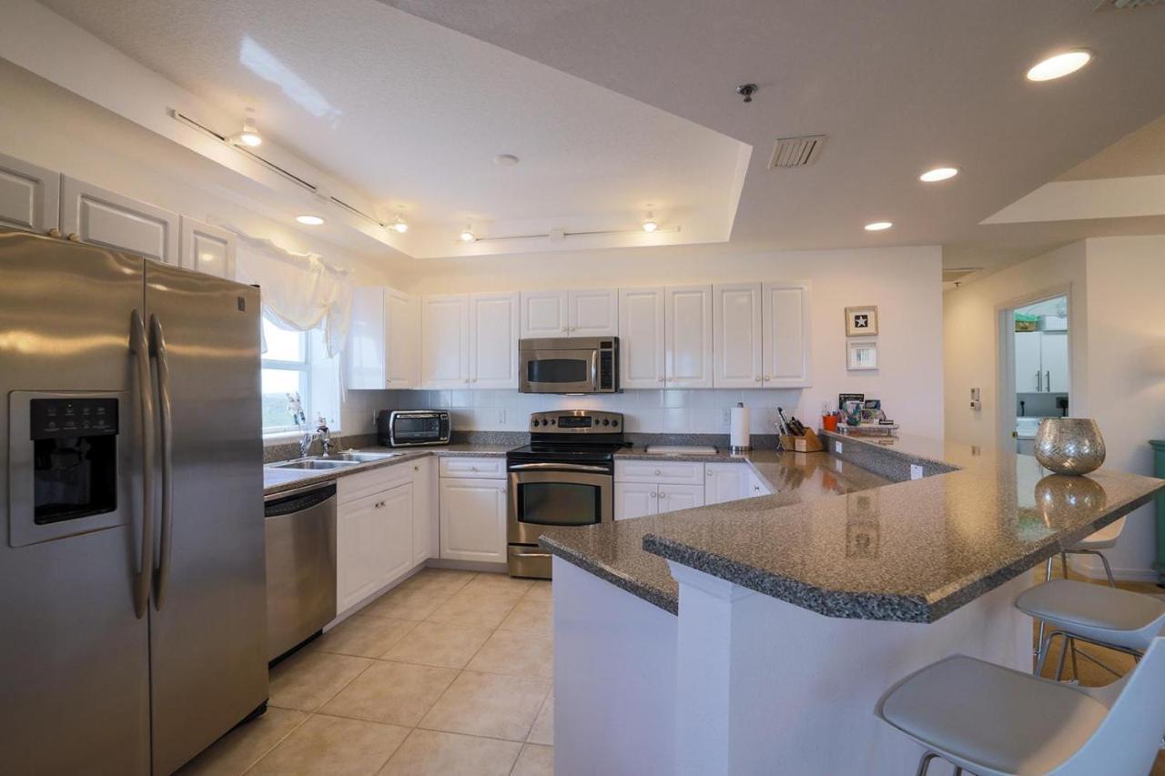 3 Bedroom 2 Bath Oceanwalk With Estuary Views