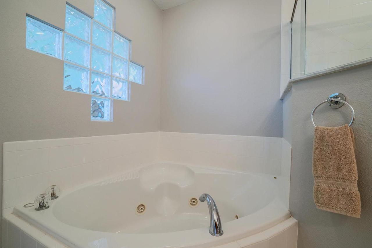 Apartment 3 Bedroom 2 Bath Oceanwalk With Estuary Views New Smyrna Beach