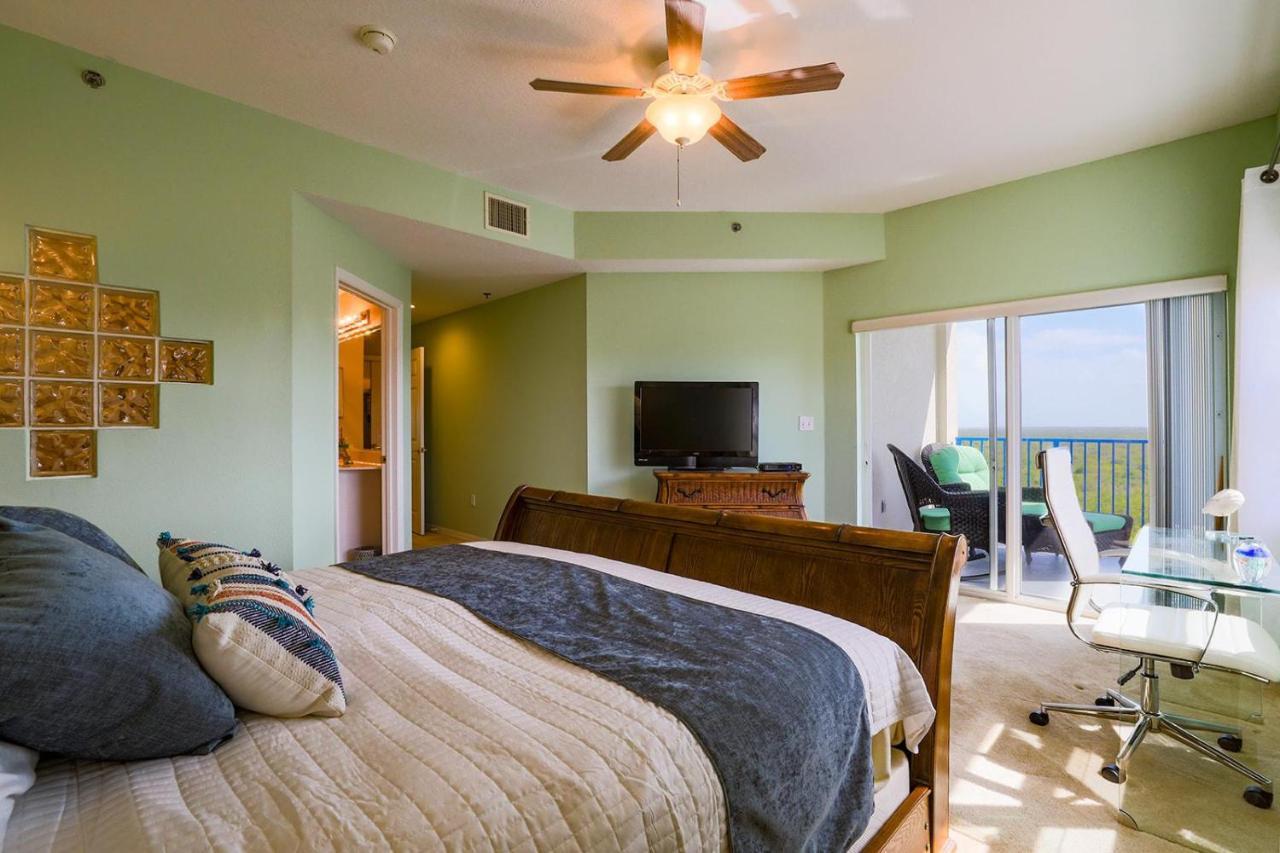 3 Bedroom 2 Bath Oceanwalk With Estuary Views * New Smyrna Beach