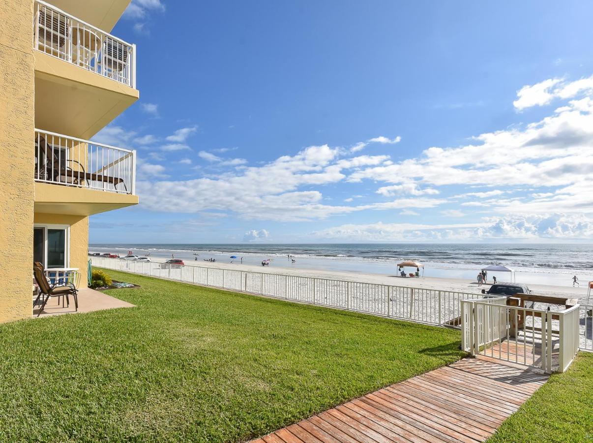 Pt608 - Family Friendly Beachfront 22 - Walk To Shoppingdining New Smyrna Beach