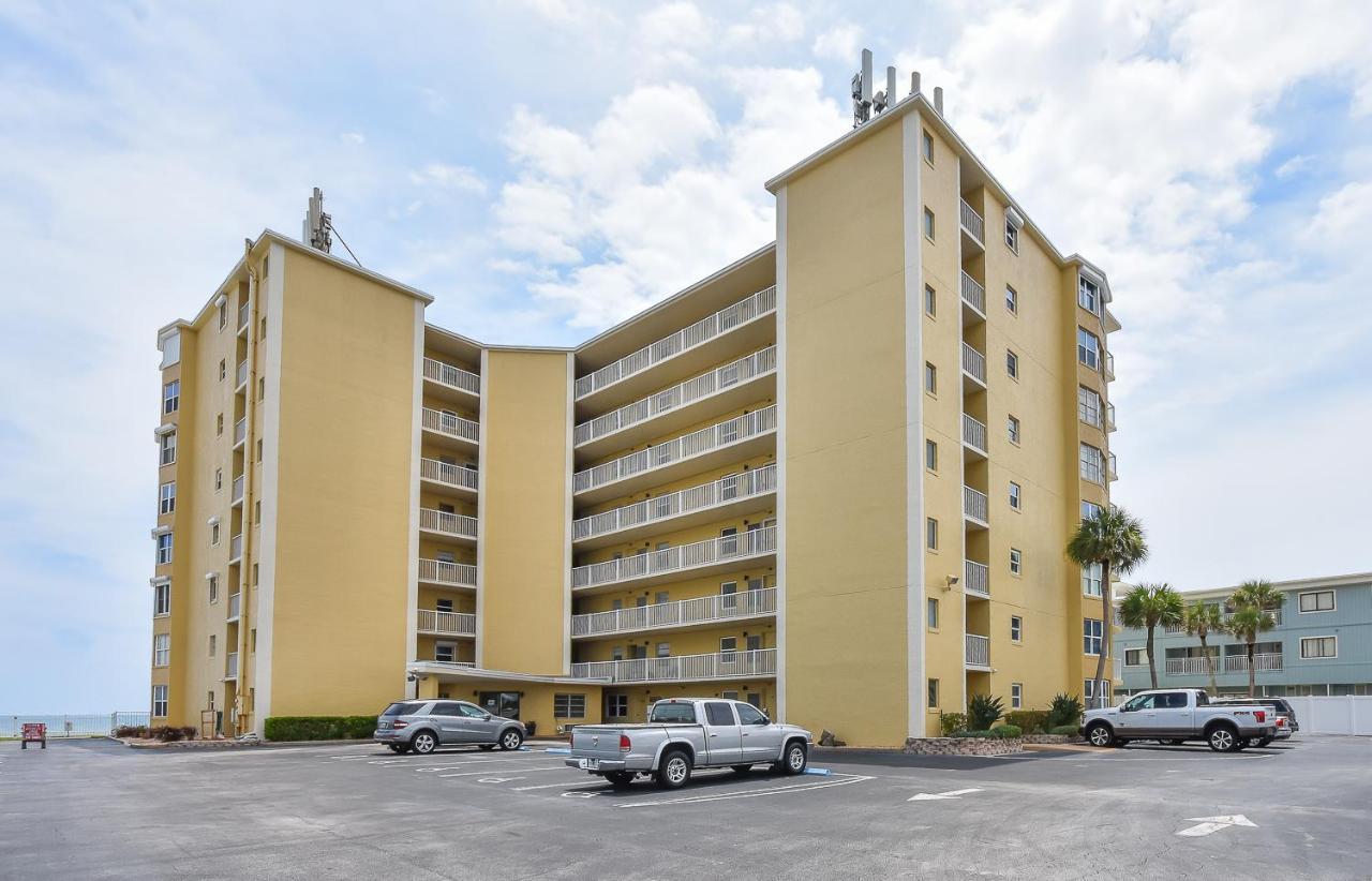 Pt608 - Family Friendly Beachfront 22 - Walk To Shoppingdining New Smyrna Beach