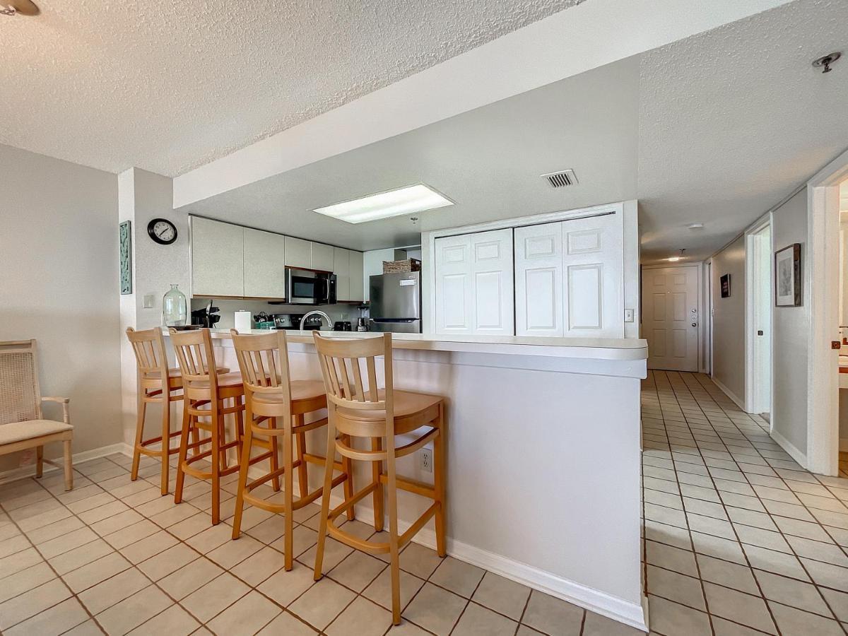 Beachfront Chadham-by-the-sea 318 Pool Car Free * New Smyrna Beach