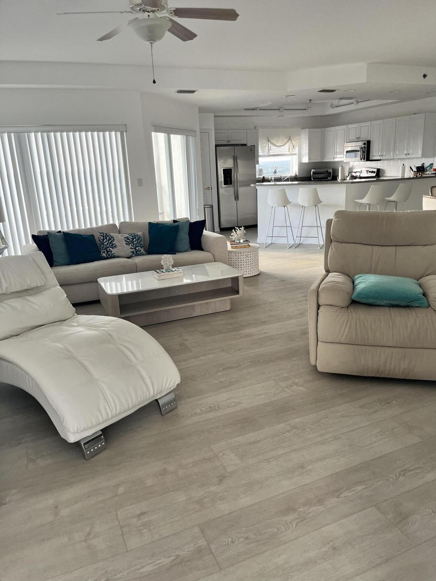 3 Bedroom 2 Bath Oceanwalk With Estuary Views Apartment New Smyrna Beach