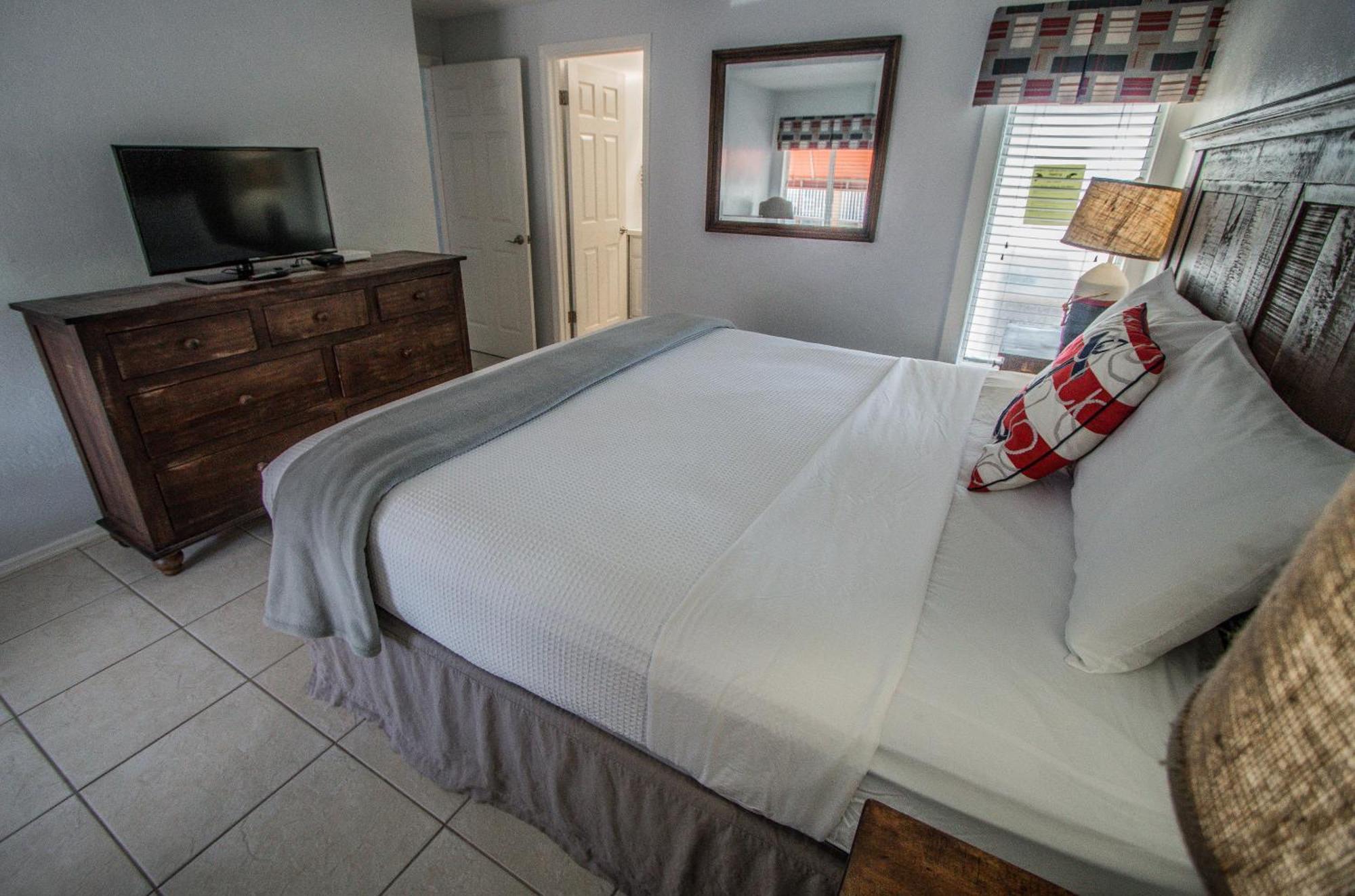 Ocean Club Apartment *