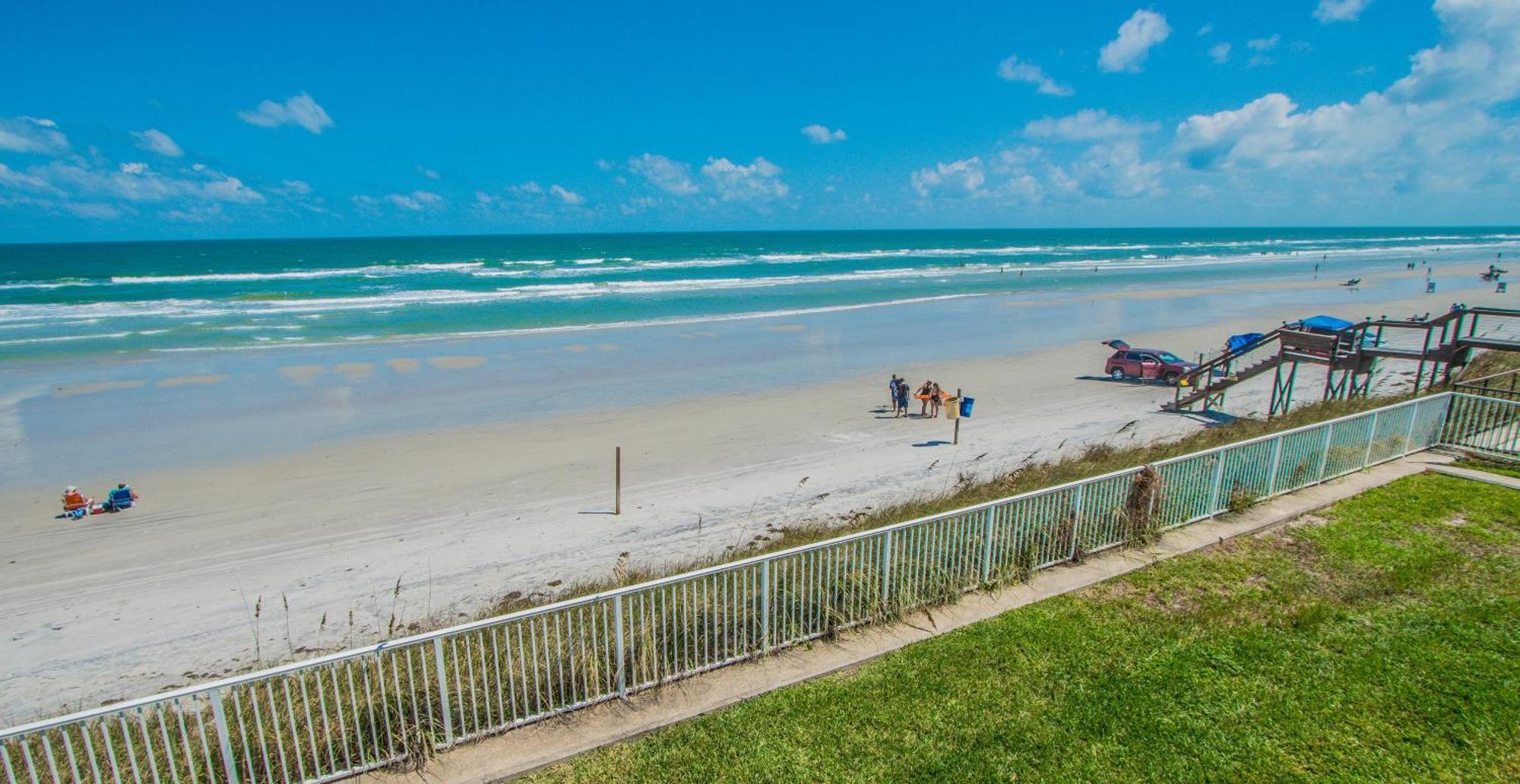Ocean Club * New Smyrna Beach