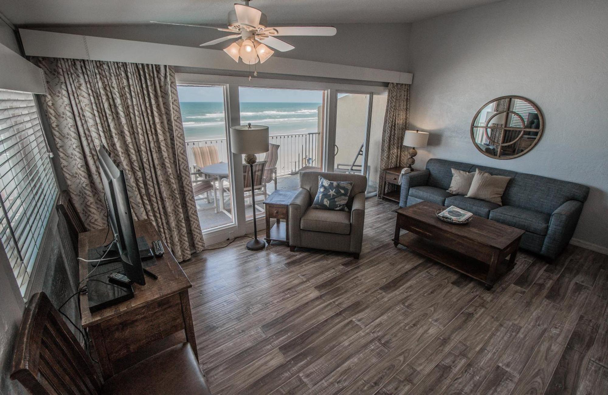 Ocean Club Apartment New Smyrna Beach