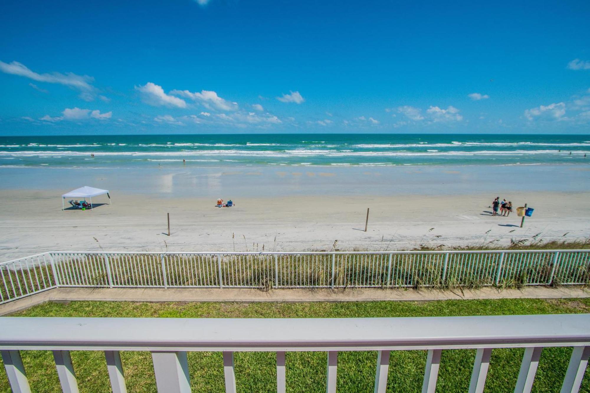 Ocean Club Apartment *