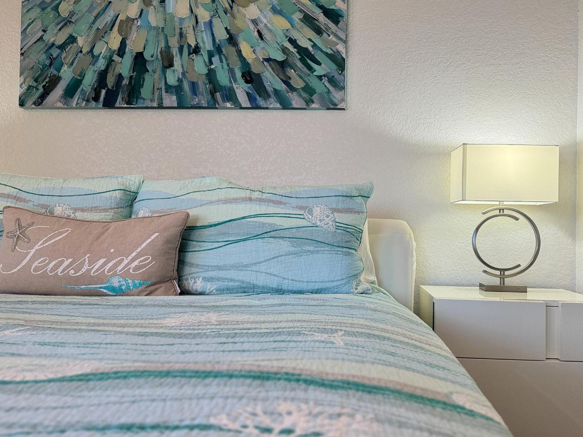 Ocean View Next To Pool And Amenities Corner Unit 3 Balconies Ow20-201 *