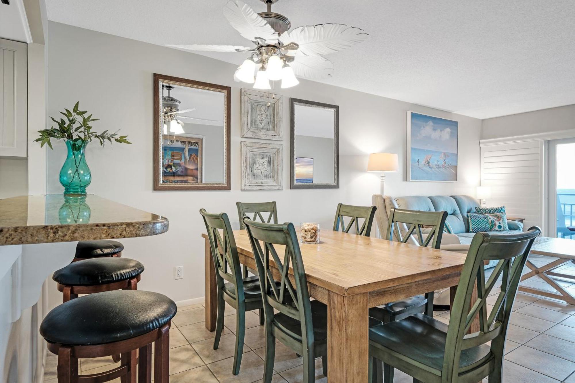 Direct Oceanfront Condo, No-drive Beach, Great View From Private Balcony New Smyrna Beach